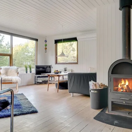 Antoinetta - 900m From The Sea In Nw Jutland By Interhome Saltum